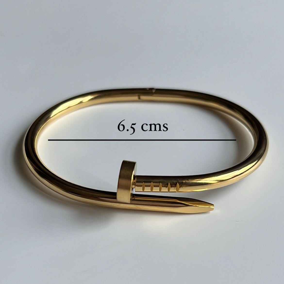 NAIL BRACELET