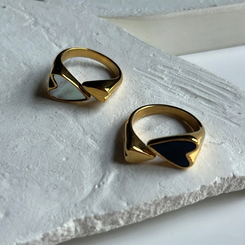 HEART RING