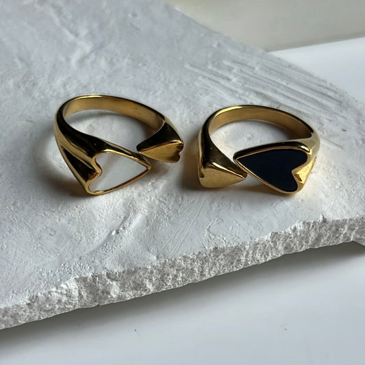 HEART RING