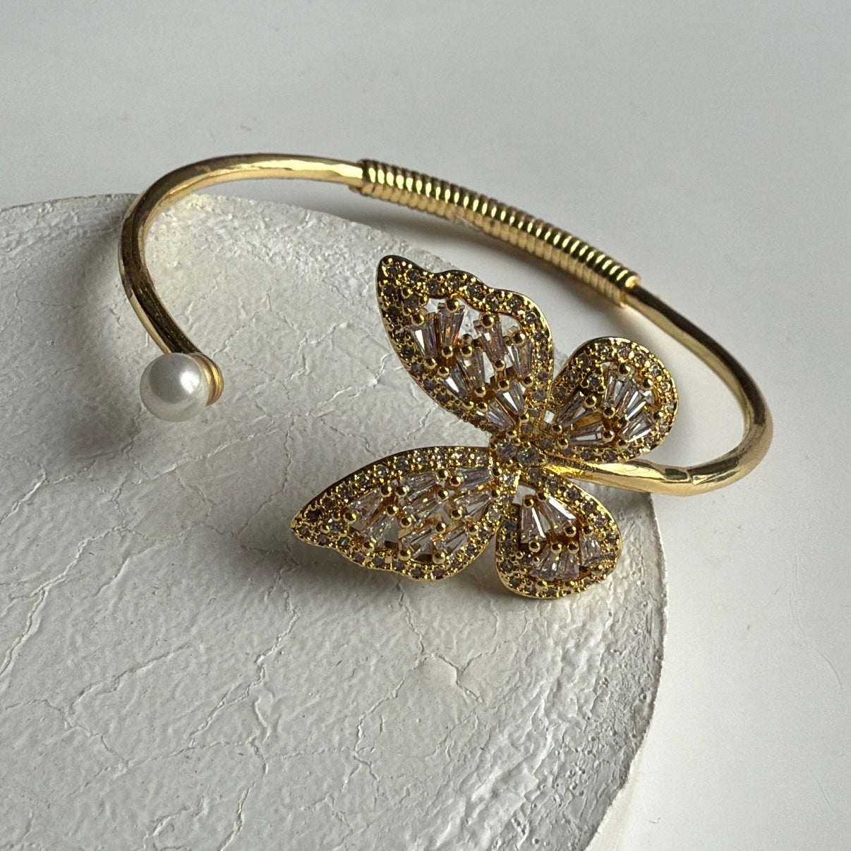 BUTTERFLY BRACELET