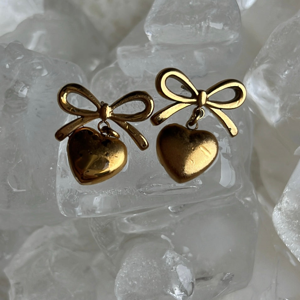BOW & HEART EARRINGS