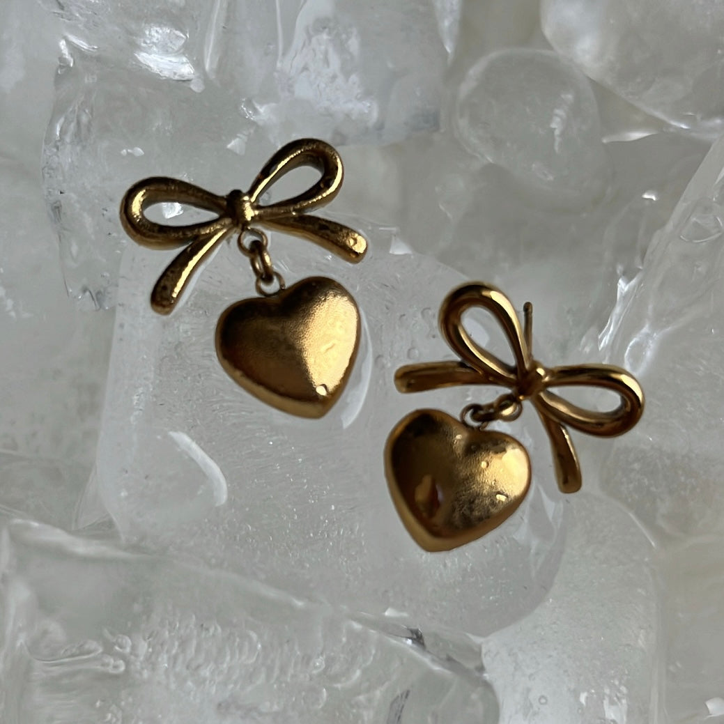 BOW & HEART EARRINGS