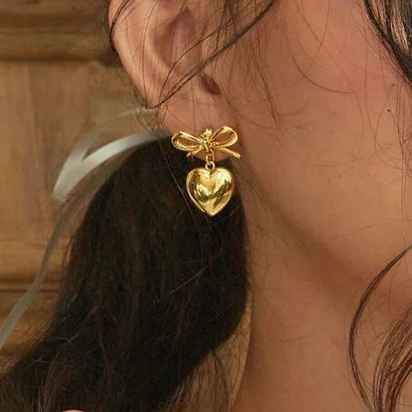 BOW & HEART EARRINGS
