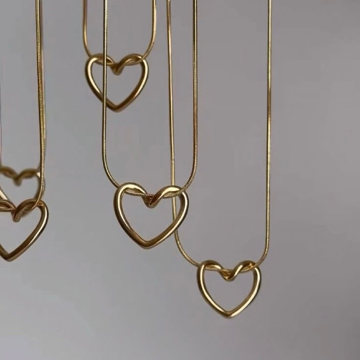 INSIDE LOVE NECKLACE